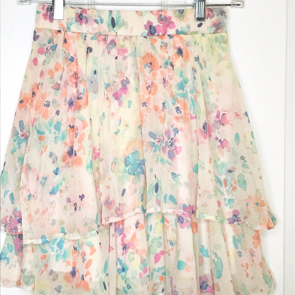 LC Lauren Conrad tiered skirt